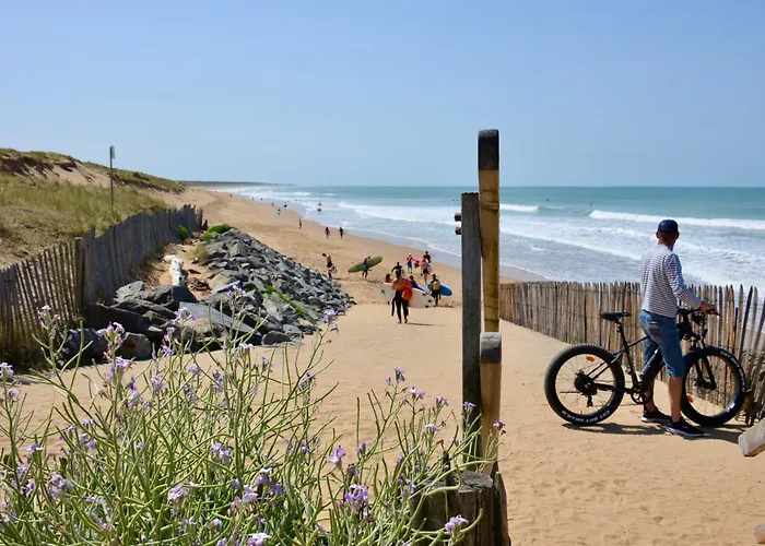 Camping Le Clos Des Pins