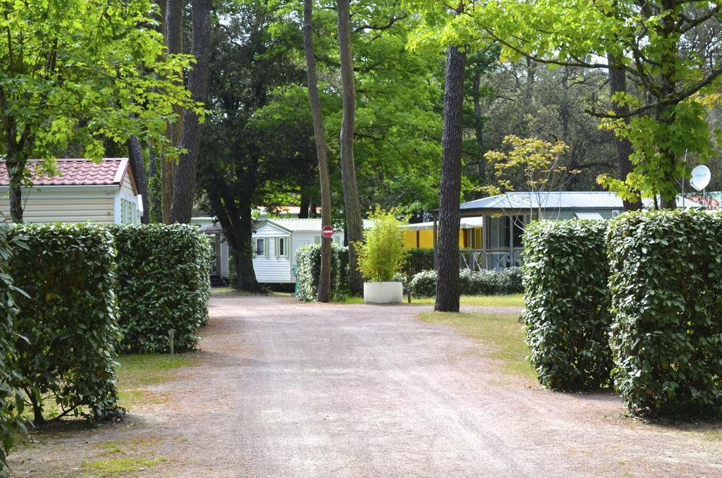 Le Clos Des Pins Campeggio